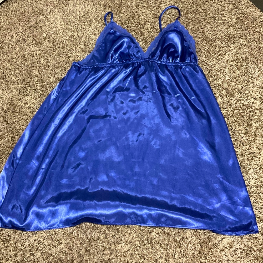Silky teddie lingerie nightgown, blue-ish/ lavender, size XXL, EUC